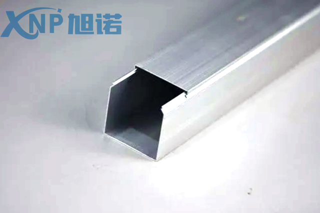 安裝鋁合金型材線槽這5個事項需要多注意.png 安裝鋁合金型材線槽這5個事項需要多注意.png