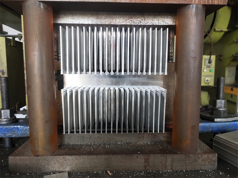 香蕉视频下载地址插片散熱器